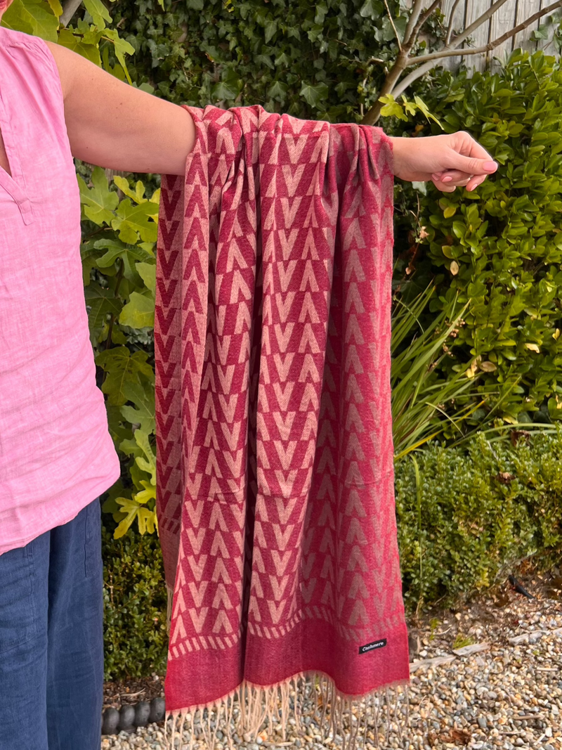 Ruby Chevron Cashmere Scarf - Zaytuni