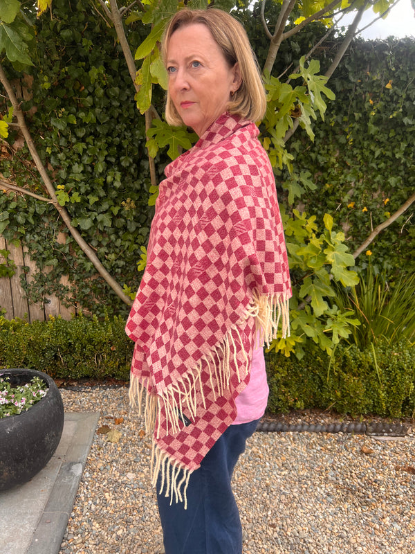 Ruby Charm Checkered Cashmere Scarf - Zaytuni