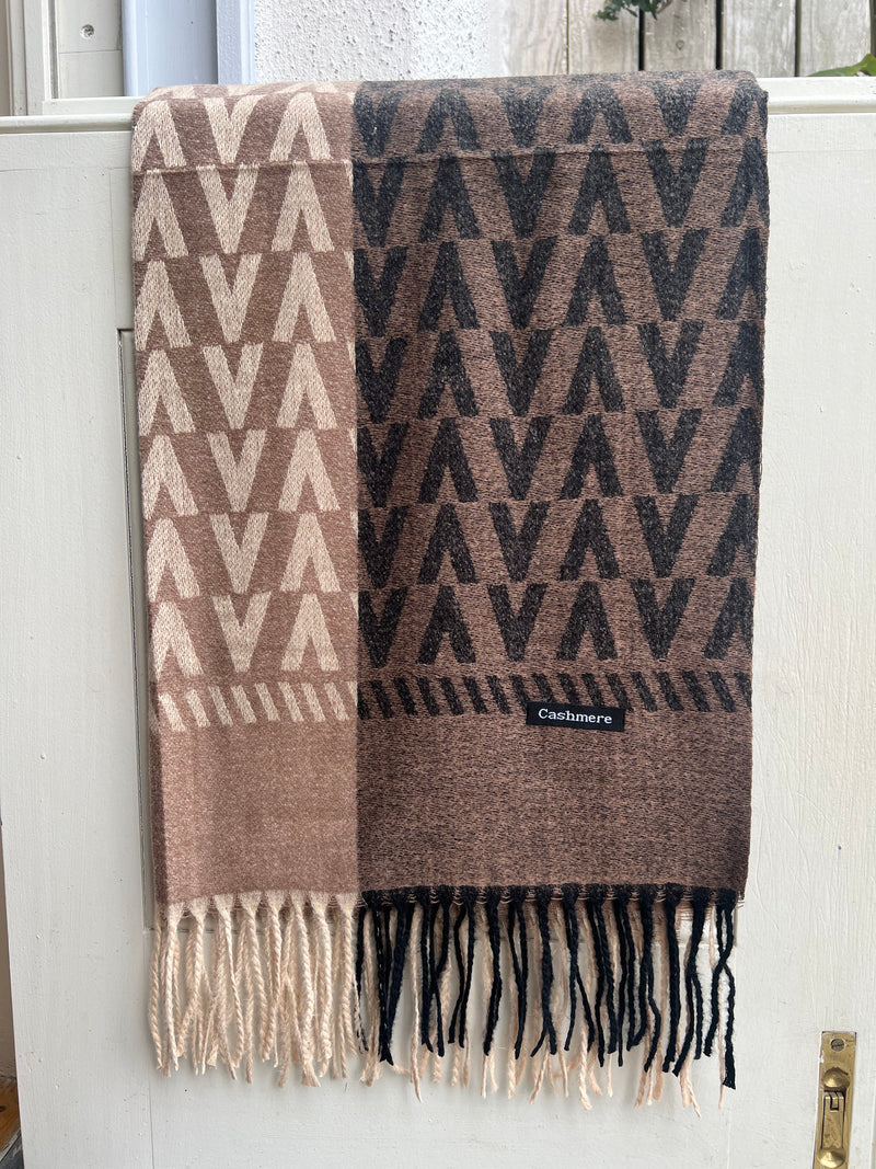 Espresso Chevron Cashmere Scarf - Zaytuni